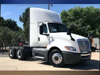 2021 INT LT625 6x4