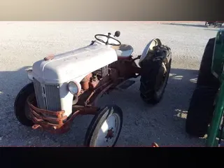 1949 Ford 8N