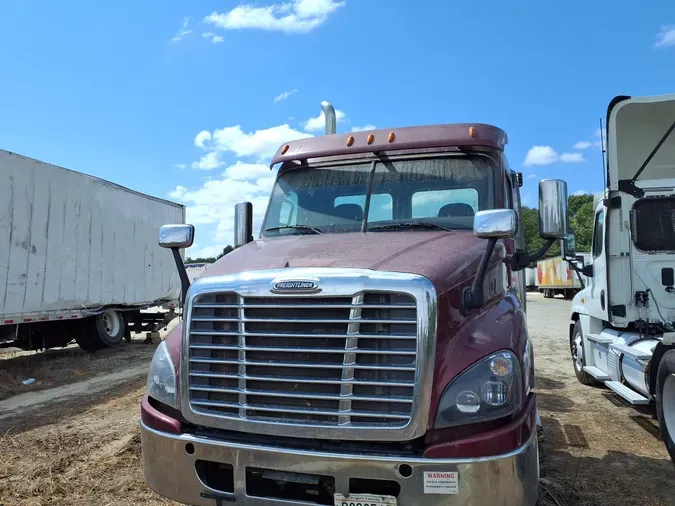 2018 FREIGHTLINER/MERCEDES CASCADIA 125