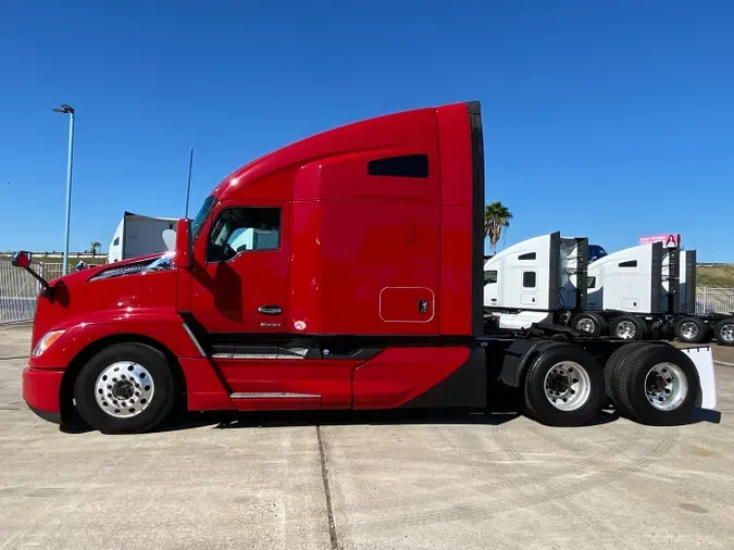 2022 Kenworth T680