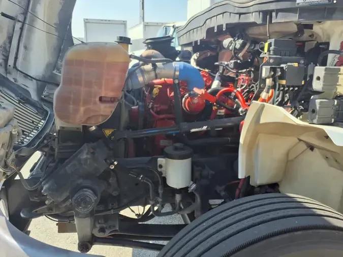 2019 NAVISTAR INTERNATIONAL 4300