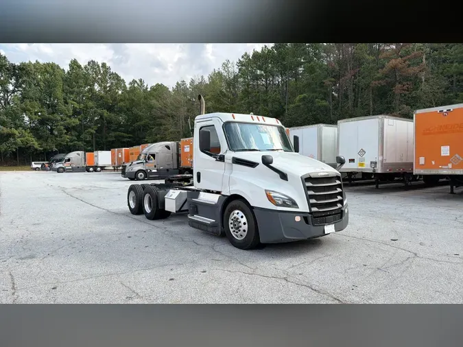 2021 Freightliner Cascadia 1262436fbaaf104d54241ac9946c2d4429b