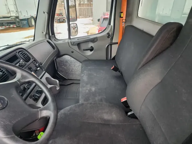 2018 FREIGHTLINER/MERCEDES M2 106243b588a1392ae72211b2141deb07aab