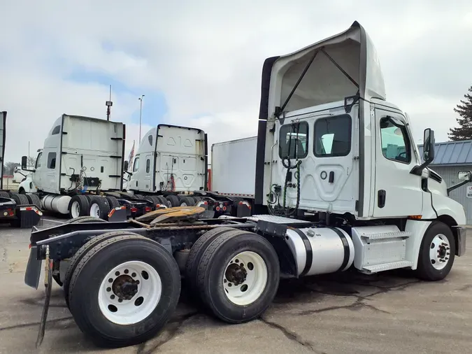 2020 FREIGHTLINER/MERCEDES NEW CASCADIA PX12664