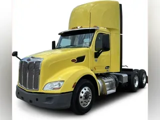 2021 Peterbilt 579