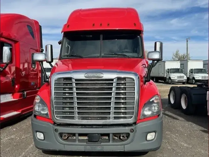 2019 FREIGHTLINER/MERCEDES CASCADIA 125