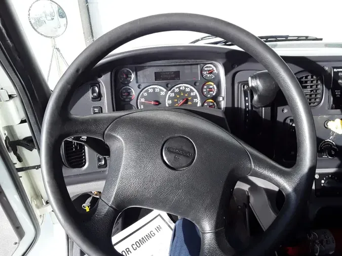 2020 FREIGHTLINER/MERCEDES M2 106