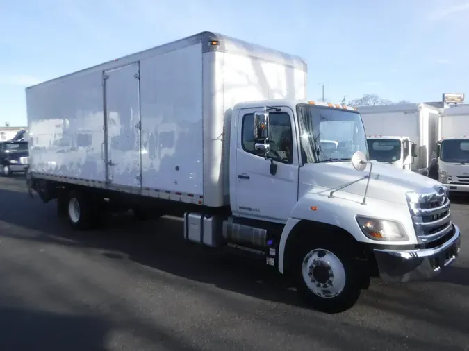 2017 HINO HINO 268