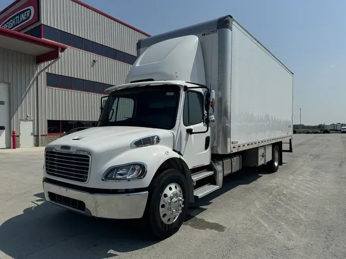 2023 Freightliner BUSINESS CLASS M2 106