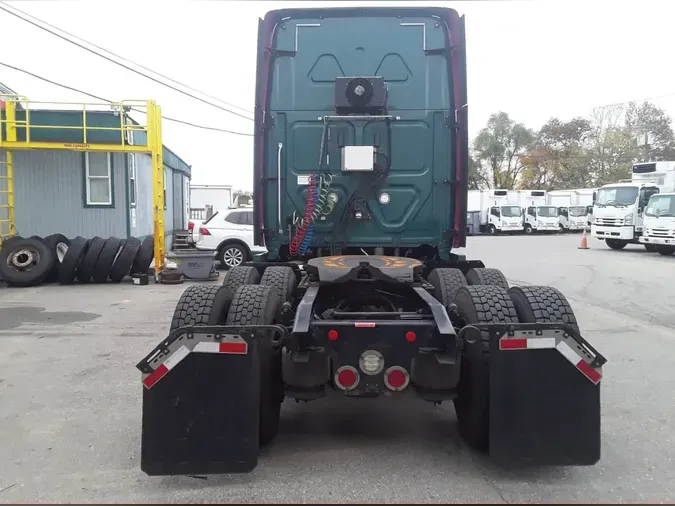 2018 FREIGHTLINER/MERCEDES CASCADIA 125