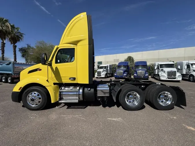2023 Peterbilt 5792449fb99381b118420d3398c6b689820