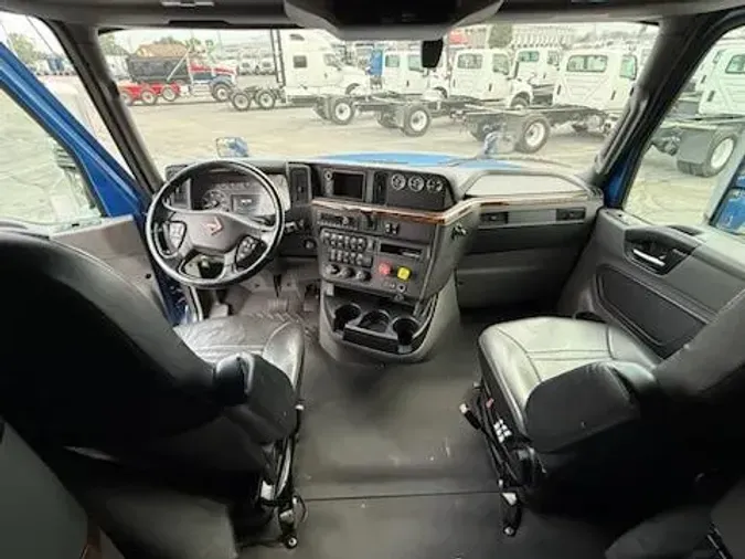 2021 International LT625