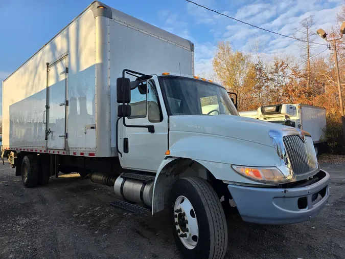 2017 NAVISTAR INTERNATIONAL 4300