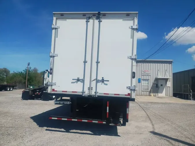 2019 NAVISTAR INTERNATIONAL 4300