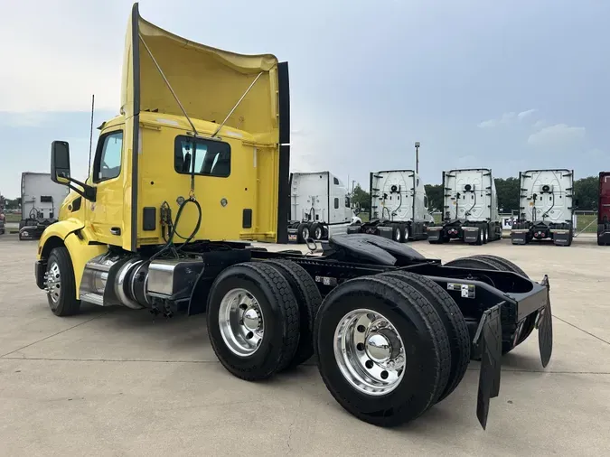 2021 Peterbilt 579