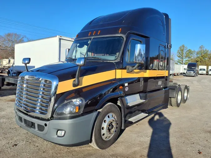 2020 FREIGHTLINER/MERCEDES CASCADIA 12524570b99c87080055e42356806165036