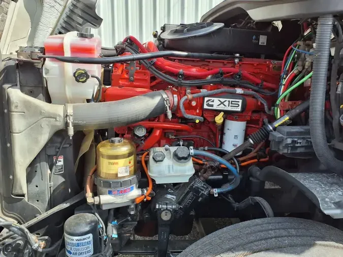 2018 FREIGHTLINER/MERCEDES CASCADIA 125