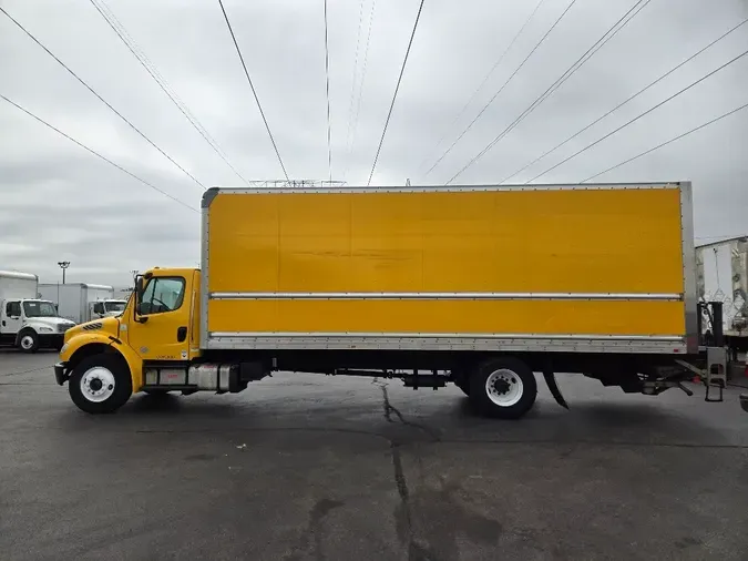 2019 FREIGHTLINER M2 100