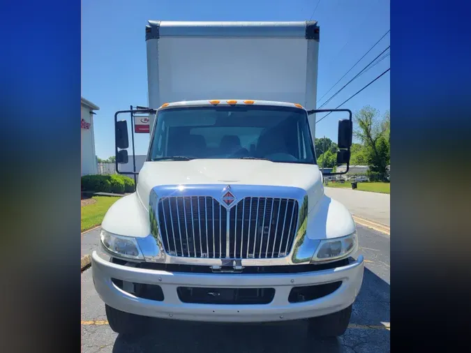 2019 NAVISTAR INTERNATIONAL 4300