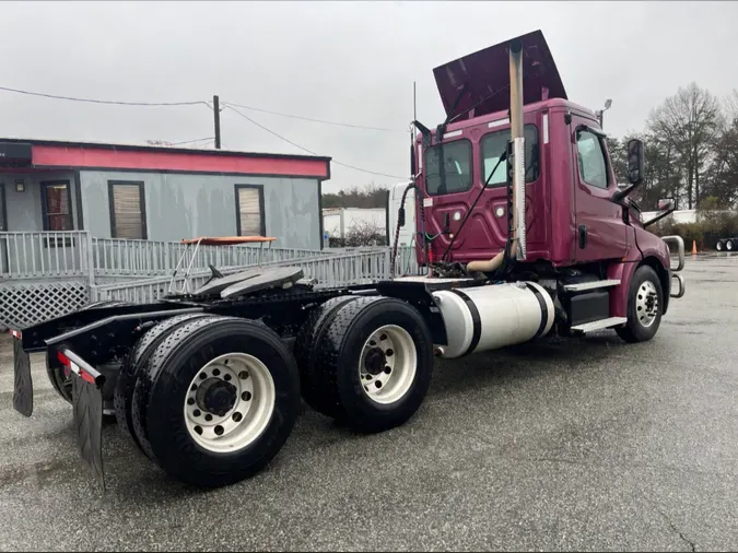 2020 FREIGHTLINER/MERCEDES NEW CASCADIA PX12664