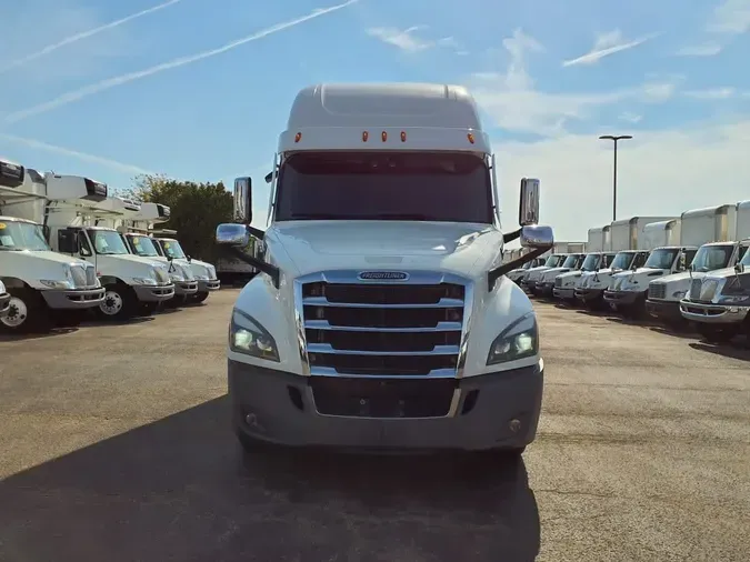 2021 FREIGHTLINER/MERCEDES NEW CASCADIA PX126642460287505dba7f2ef6be280d2e8305a