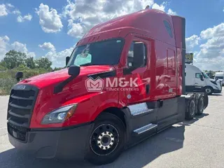 2022 FREIGHTLINER Cascadia 126