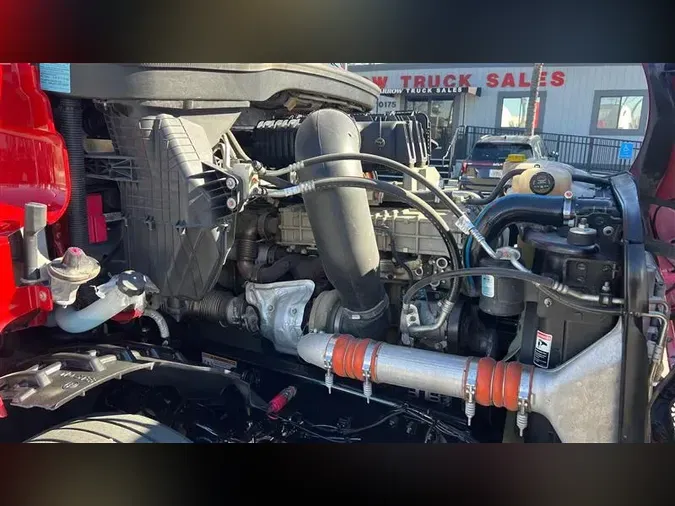 2022 FREIGHTLINER CA126