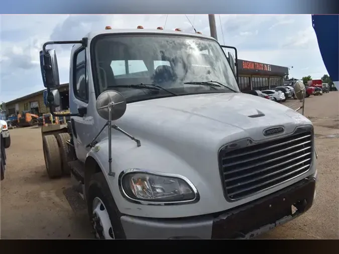 2013 FREIGHTLINER BUSINESS CLASS M2 10624657b36d179f015e90cf0a171d8d6d7