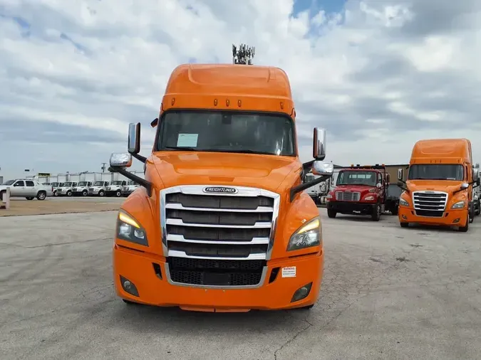 2019 FREIGHTLINER NEW CASCADIA PX12664