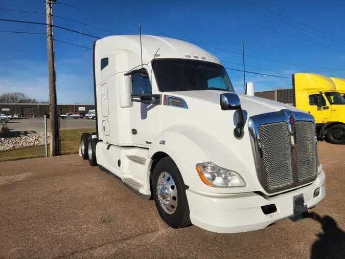 2022 Kenworth T680246f5f59a5a89e9e3d07aa72024d2e5c
