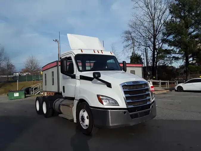 2019 FREIGHTLINER/MERCEDES NEW CASCADIA PX12664