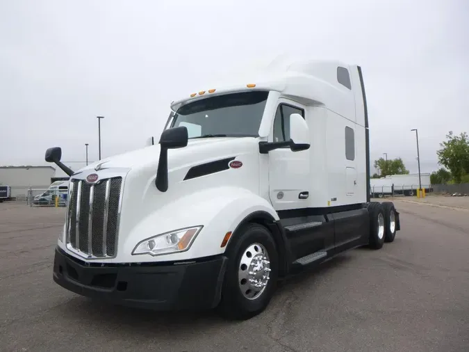 2023 Peterbilt 579247542912d17f8ee6d3cef8209d748aa