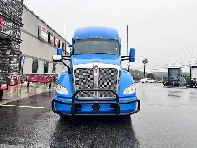 2021 Kenworth T680