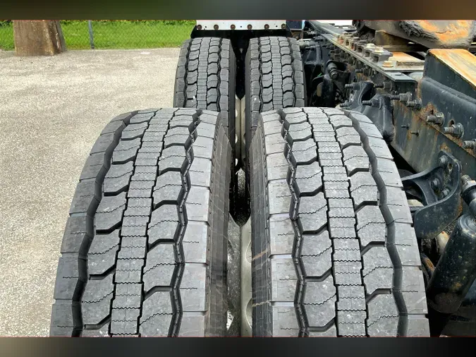 2020 INT LT625 6x4