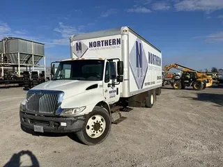 2006 INTERNATIONAL DURASTAR 4300