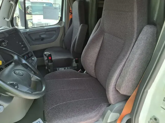 2019 FREIGHTLINER/MERCEDES CASCADIA 125