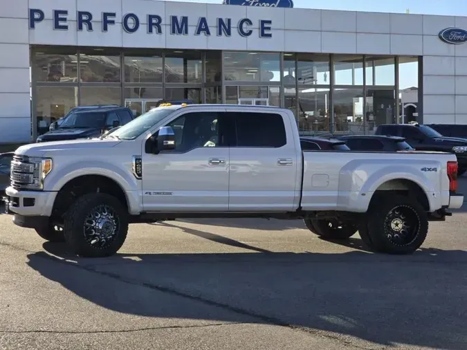 2017 Ford Super Duty F-450 DRW