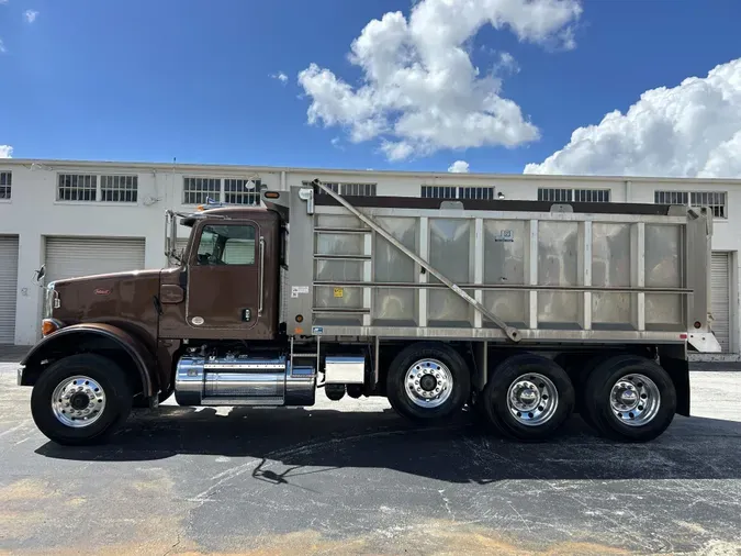 2019 Peterbilt 365