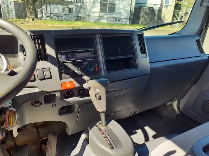 2017 ISUZU NRR