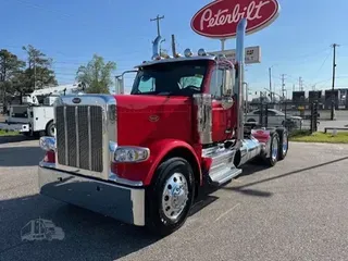 2027 PETERBILT 589