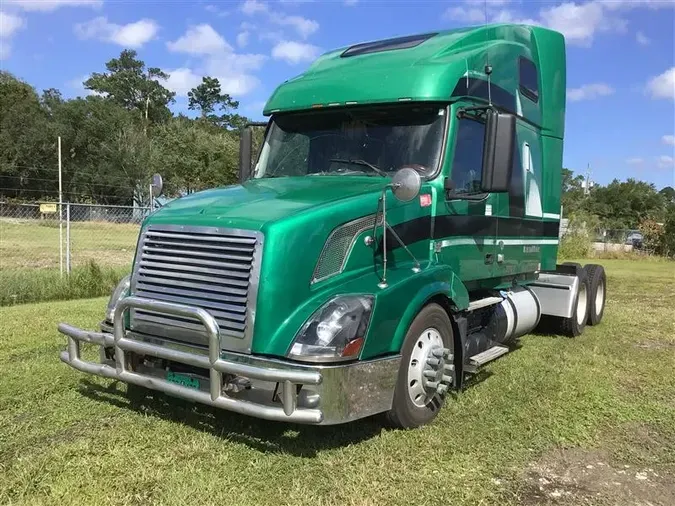 2011 VOLVO VNL670248ef40f9e642822e93e2b4b519f020e