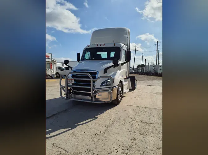 2021 FREIGHTLINER/MERCEDES CASCADIA PX11642ST2492fa90a87b8e0a96041c378a22d050