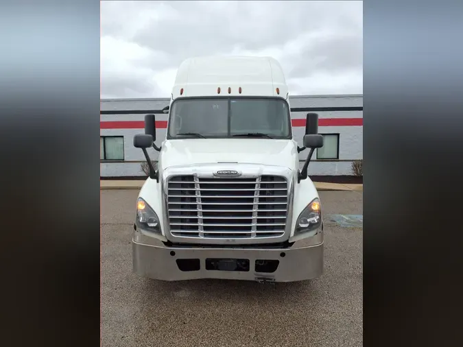 2019 FREIGHTLINER/MERCEDES CASCADIA 125