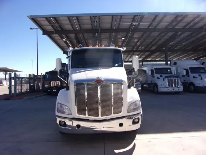 2019 Peterbilt 579249761b6e5211a175d603d7558fb1e72