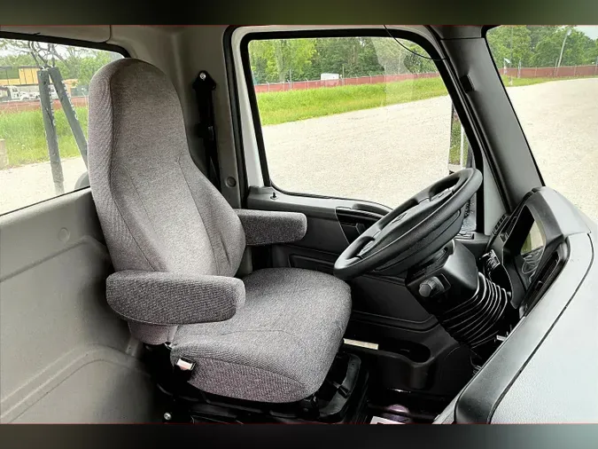 2020 INT LT625 6x4