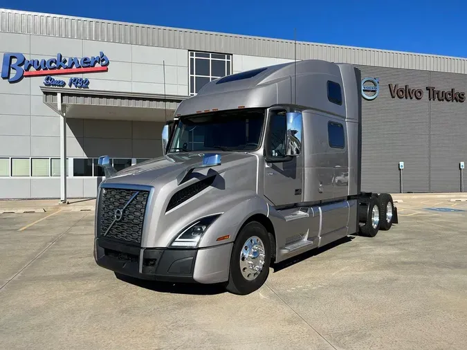 2020 VOLVO VNL64T86024a0ab45808c4fbaa4b0e411b2240945