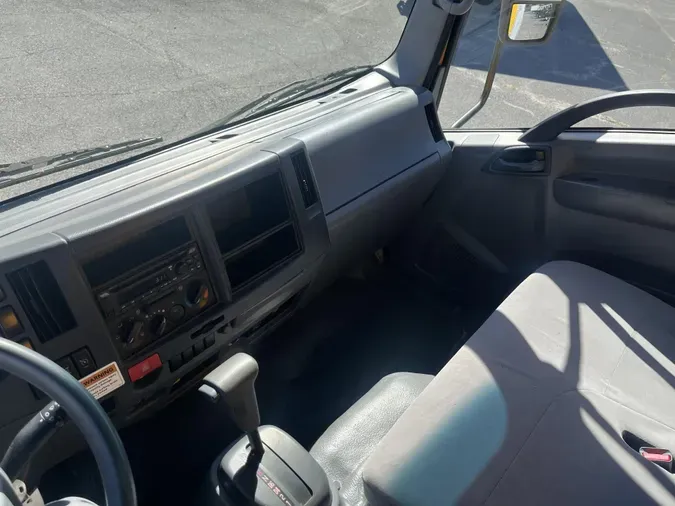 2018 Isuzu NPR24a39d7d167e8d006205b7736a0184e0