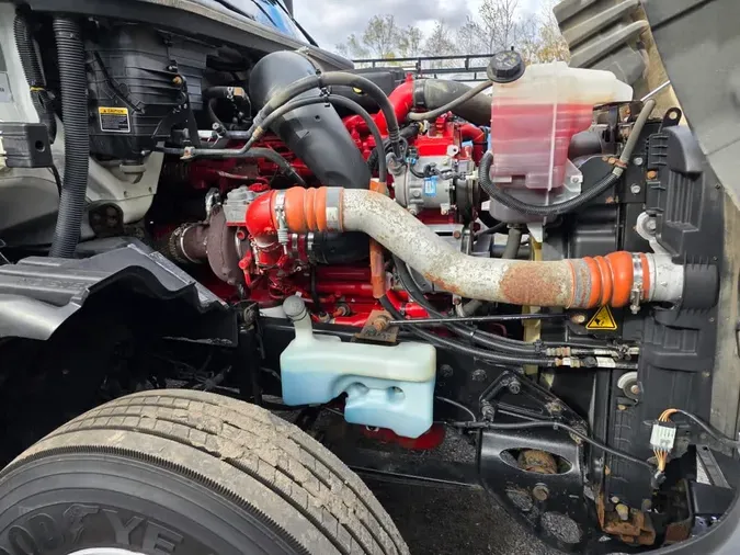 2019 NAVISTAR INTERNATIONAL LT625 DAYCAB T/A24a9ac47f35473bc3f2bd152fe31cdaa