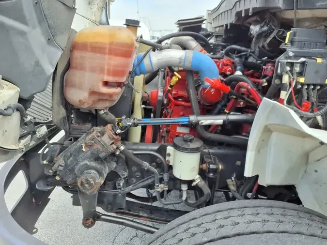 2019 NAVISTAR INTERNATIONAL MV607 (4X2)