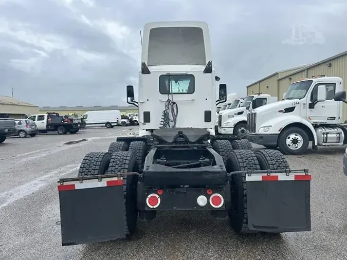 2019 PETERBILT 579